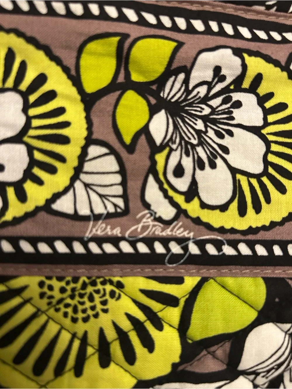 Vera Bradley gorgeous authentic